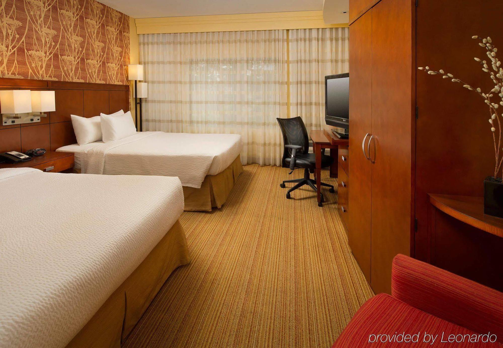 Courtyard By Marriott Waldorf Otel Dış mekan fotoğraf